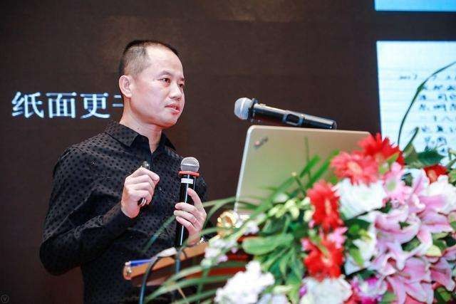 遭遇业绩瓶颈，市值缩水422亿，晨光文具还能走多远？