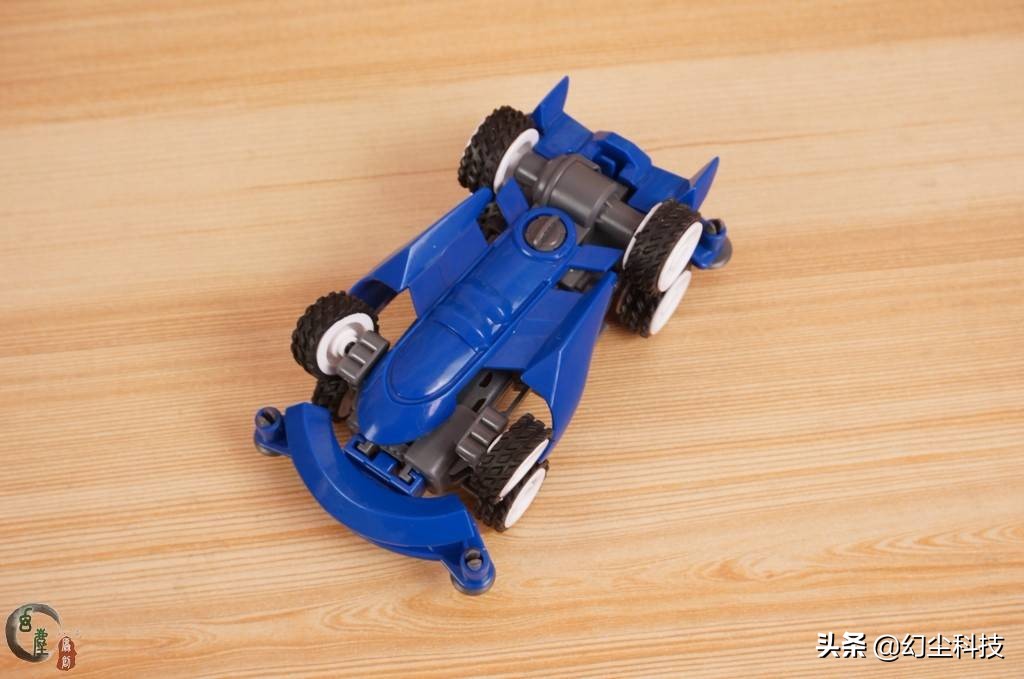 6.90包邮的奥迪双钻四驱车收到了，没想到这玩具还没淘汰