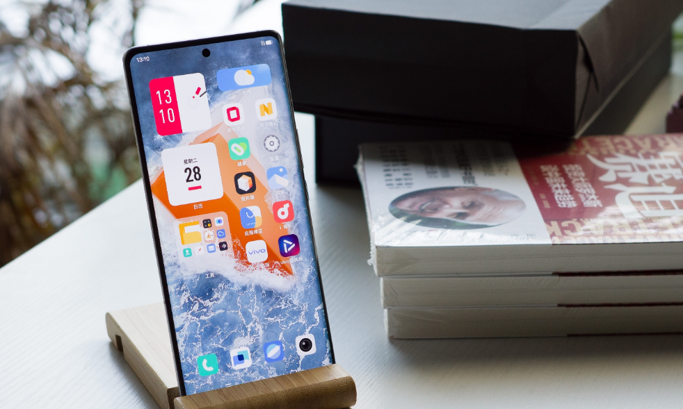 屏幕堪称“满分”的4款手机，享受极致的色彩，缺点就是价格贵