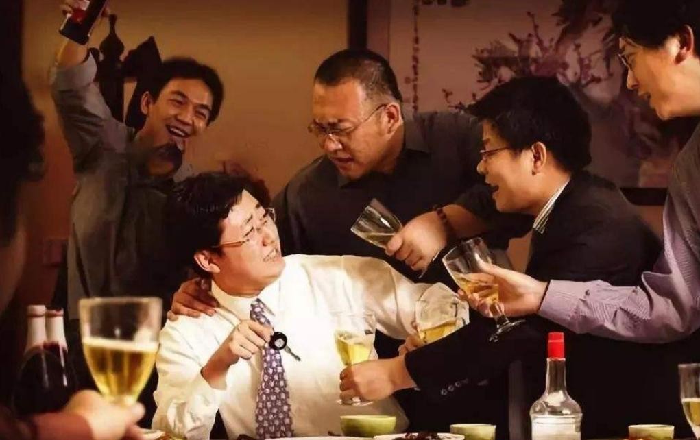 尴尬的江苏老名酒，曾与汾酒、五粮液齐名，如今在超市货架上积灰