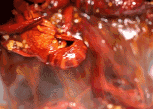 扒上瘾小龙虾 占据夏日点餐半壁江山的扛把子