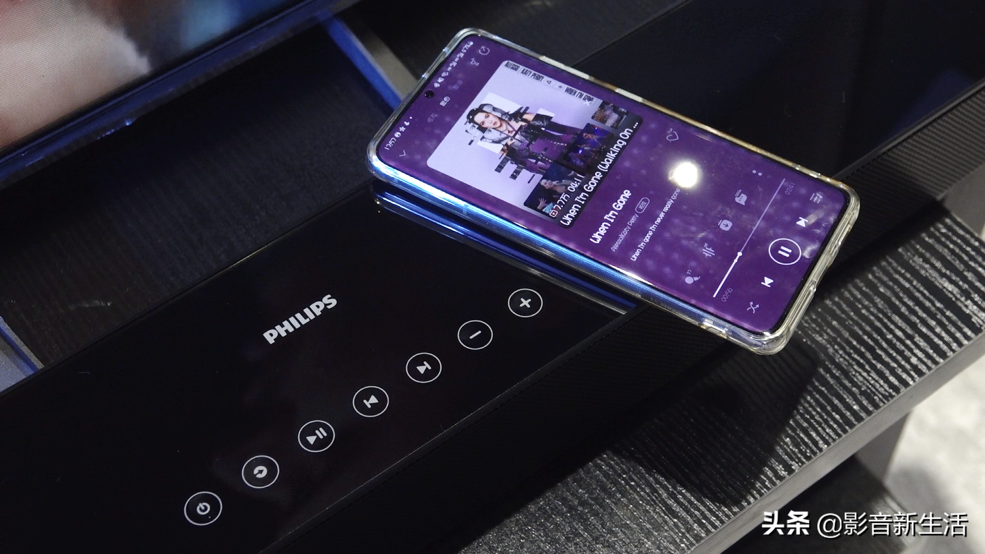 “唱听赏三位一体”飞利浦 B5856 回音壁拓展过年全新家庭娱乐方式