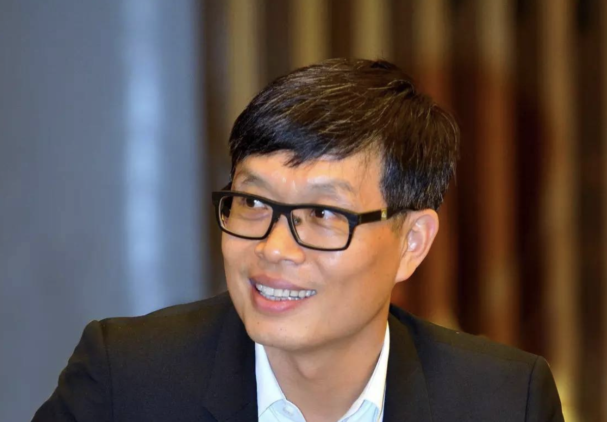 市值超5000亿，超格力两倍，方洪波为何更焦虑了？