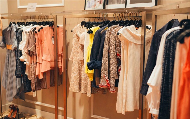 市场上，每月能稳赚2万元以上的生意，现在有哪些呢？