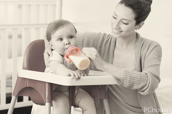 小白熊暖奶器怎么样 暖奶器使用技巧