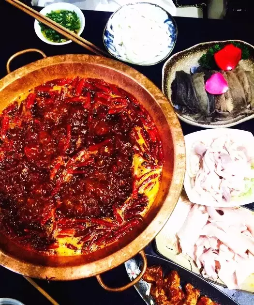 花开蔓藤：号称火锅中的野兽派