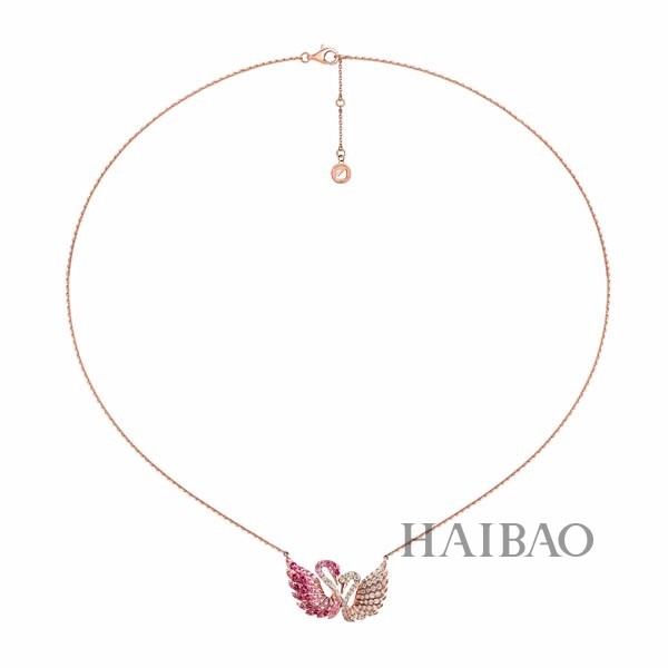 施华洛世奇 (Swarovski) 高级珠宝谱写甜蜜七夕，闪烁珍贵宝石刻下铭心爱情轨迹！