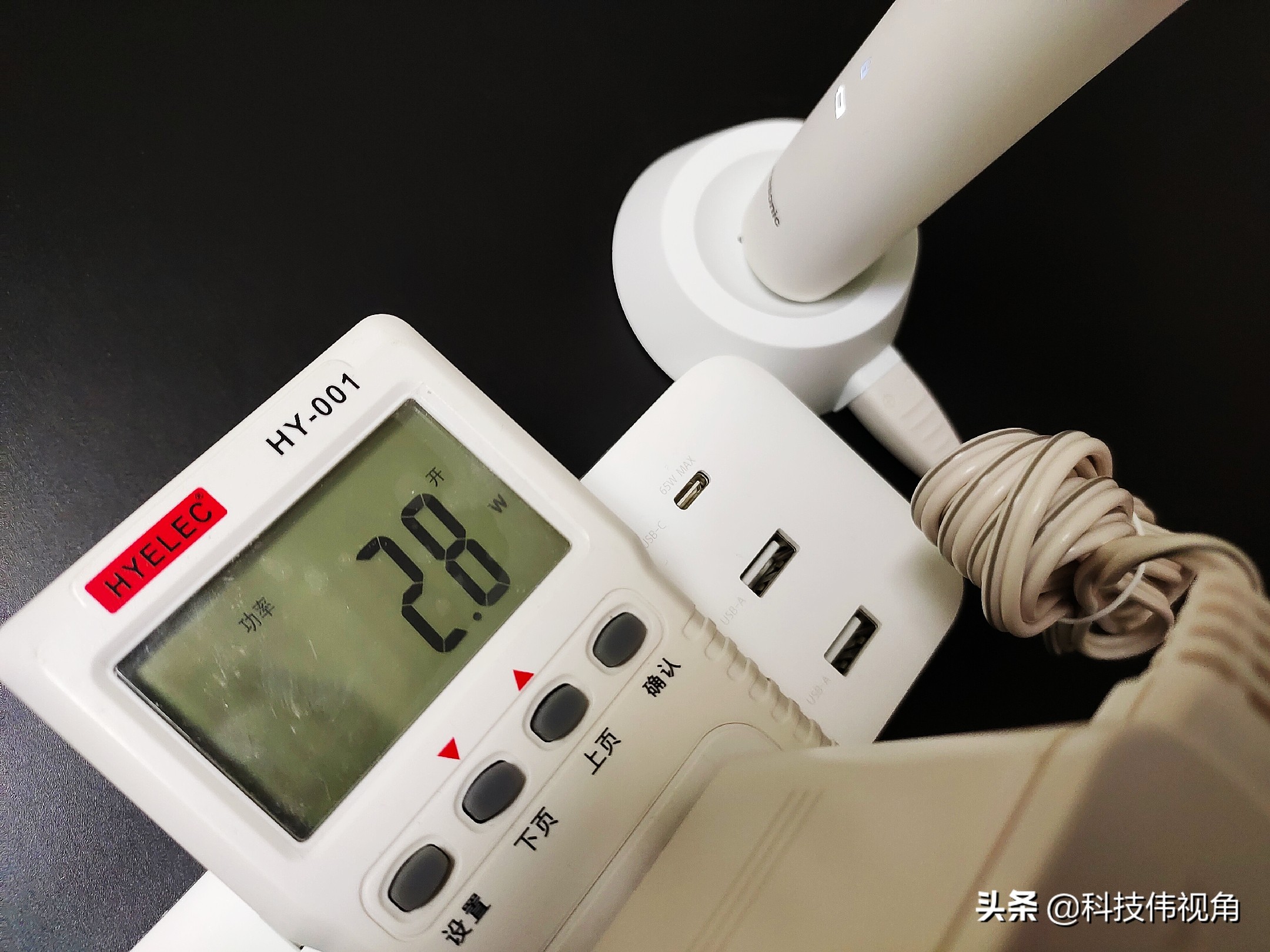 松下「小锤子」剃须刀评测：让你做回曾经那个精致的少年