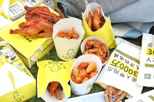 卤人甲夏季系列新品驾到，解锁卤炸小吃新布局