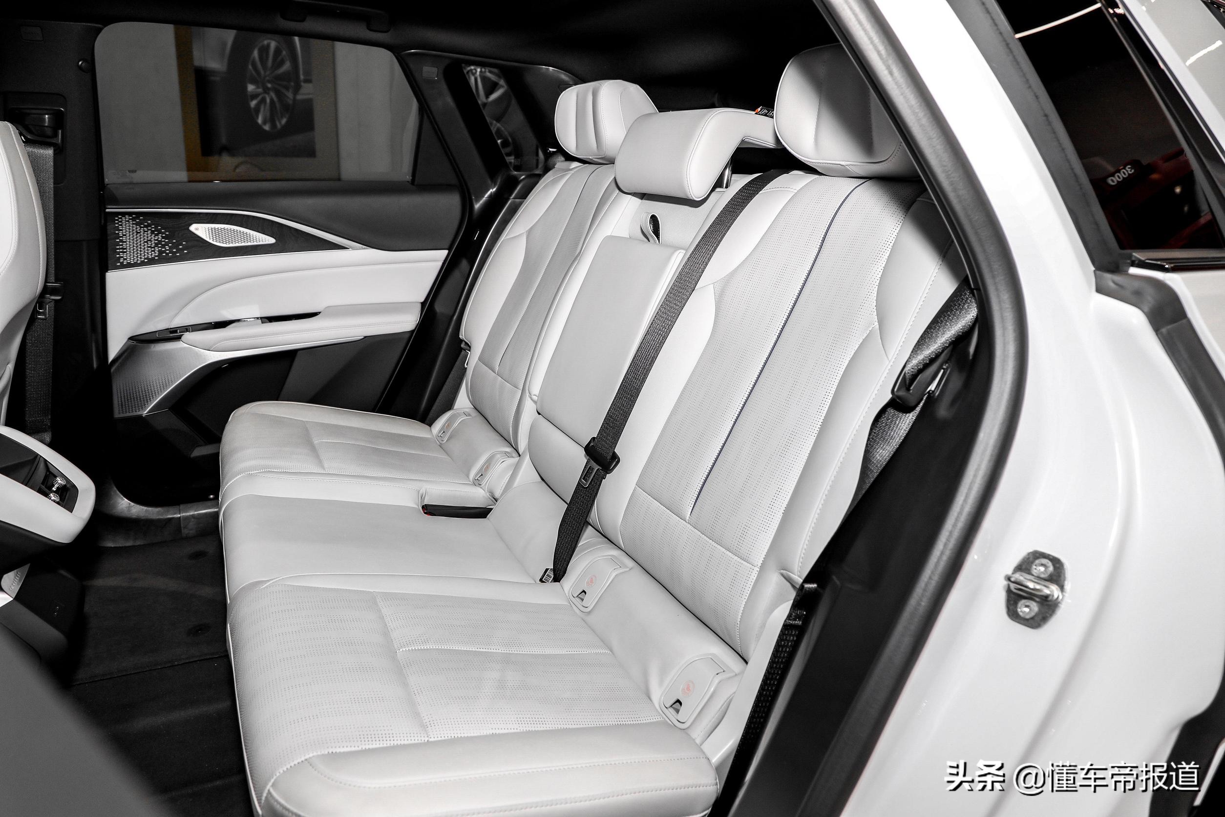 新车 | 预售43.97万元，凯迪拉克LYRIQ实车到店，今年交付