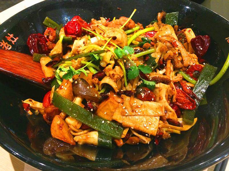 大杂烩炒着吃，寻觅京城好味麻辣香锅