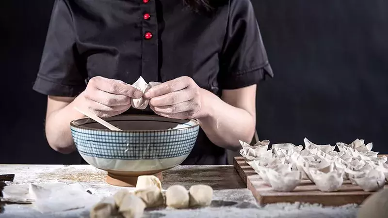 月营业额12万！这个馄饨小店靠的不仅是品牌，还有做好这一点！