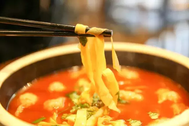 月营业额12万！这个馄饨小店靠的不仅是品牌，还有做好这一点！