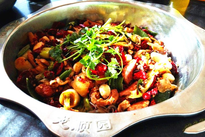 大杂烩炒着吃，寻觅京城好味麻辣香锅