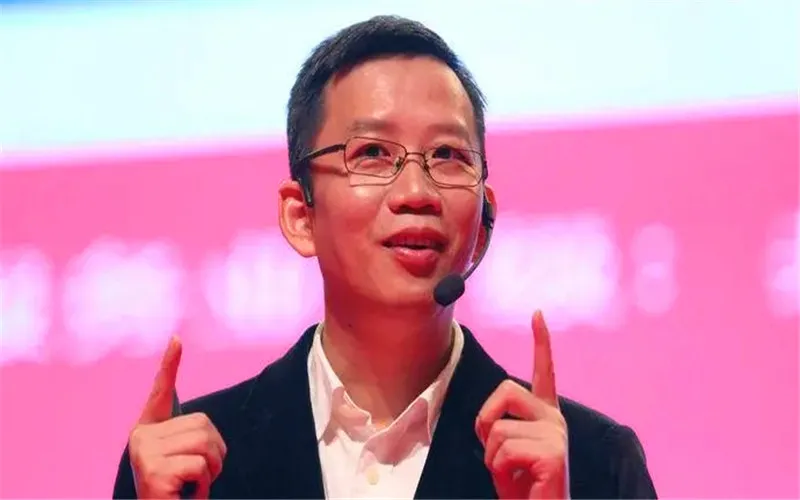 普通人想快速赚钱，能月收入10万以上，有哪些切实可行的途径？