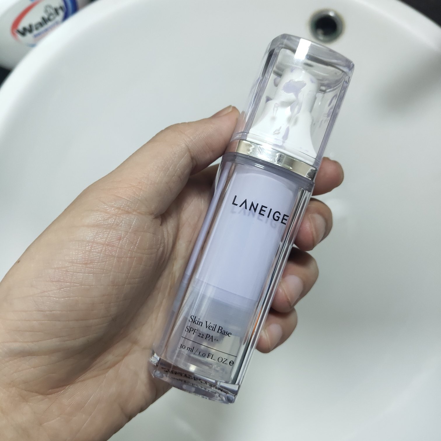 兰芝隔离测评：虽然无法隔离污染，但的确有修饰肤色的作用