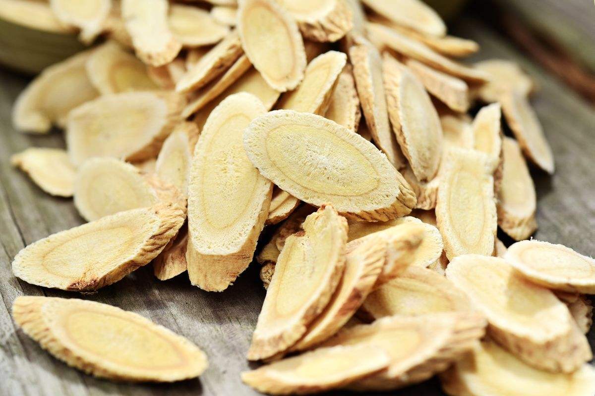 我国有一老成分，能补气还能去黄、提亮肤色，不输烟酰胺