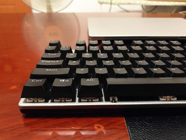 618有哪些适合新手的入门级机械键盘？飞利浦百元键盘上手亲测