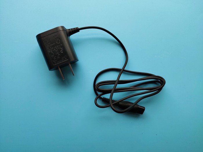 胡须也可以修剪得很精细，飞利浦小T剃须刀详细体验