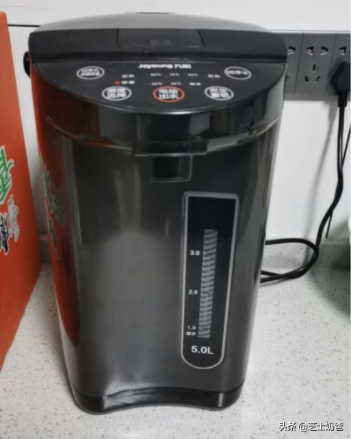 电热水瓶和即热式饮水机哪个好？电热水瓶什么牌子好？