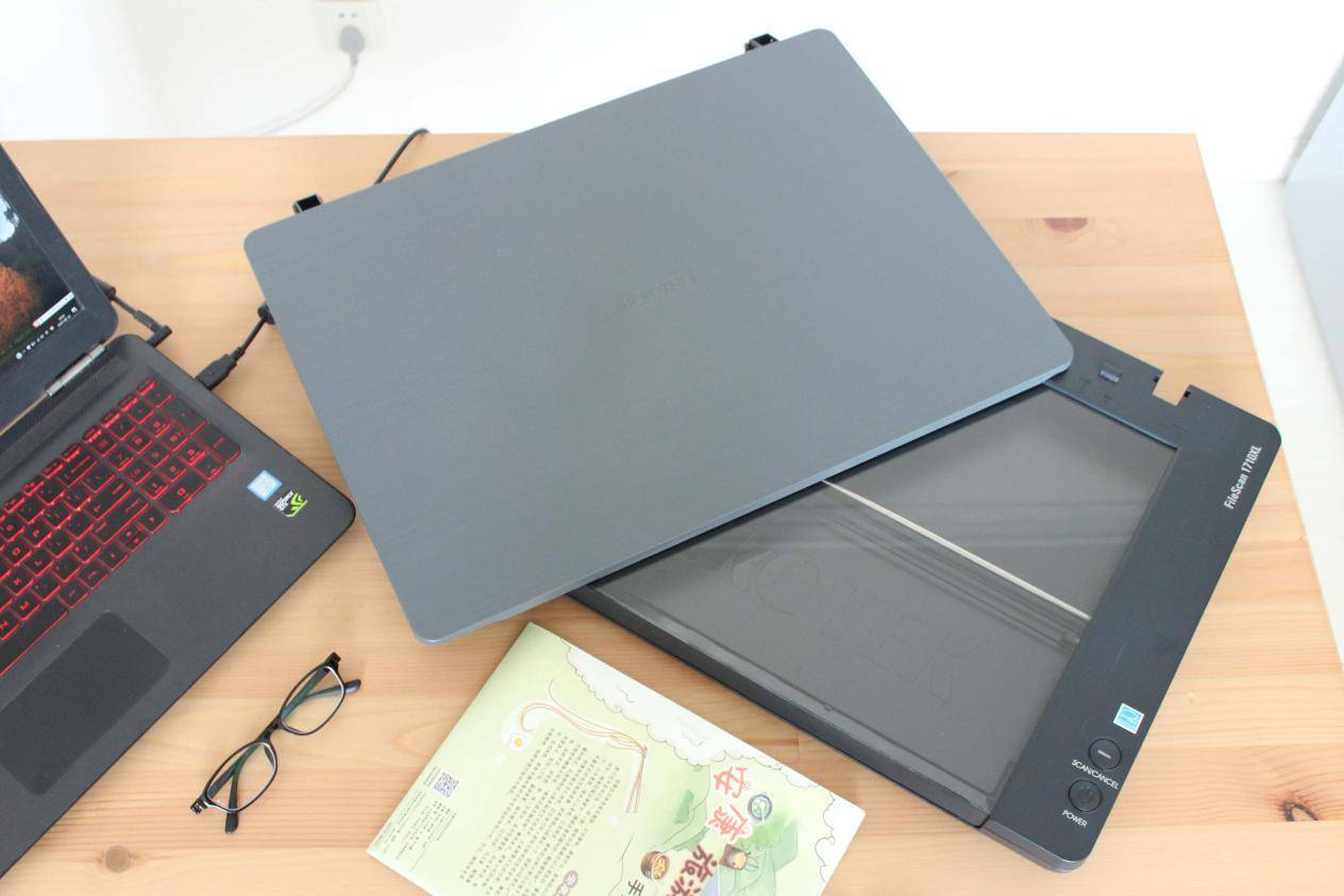 中晶1710XL扫描仪深度评测：真办公利器！一键启动，图片变文字