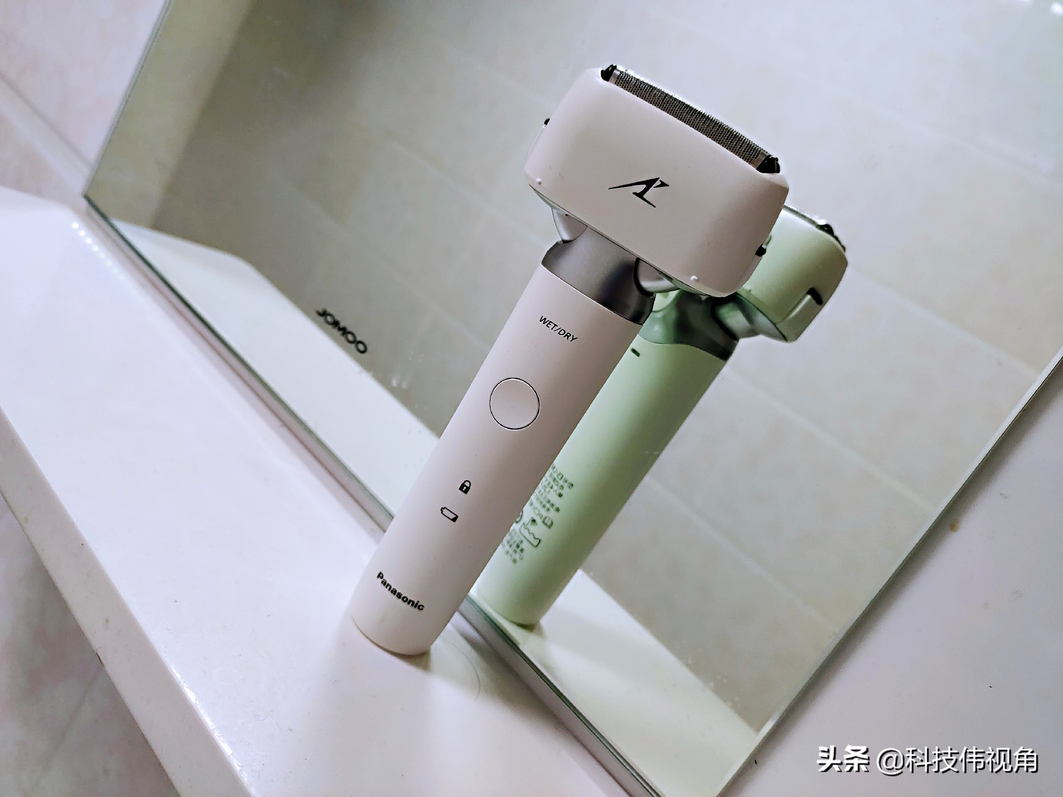 松下「小锤子」剃须刀评测：让你做回曾经那个精致的少年