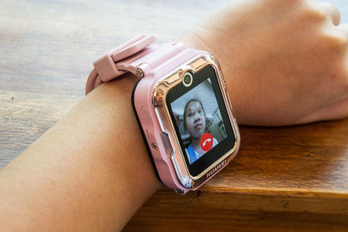 华为儿童手表4 Pro评测：守护孩子的健康安全成长