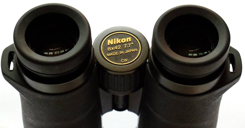 尼康 EDG 8x42望远镜评测