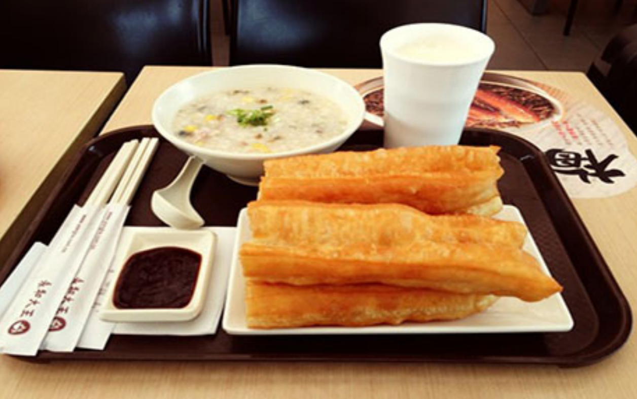 一根油条卖出3个亿，永和大王对标麦当劳搞中式快餐步入中年危机