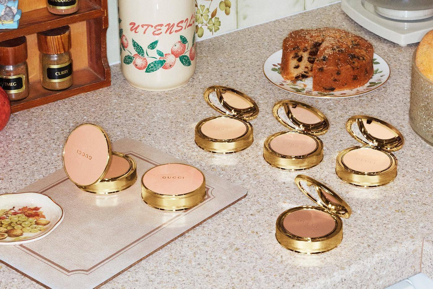 粉饼才是口罩的最佳拍档，今年夏天可以这么用