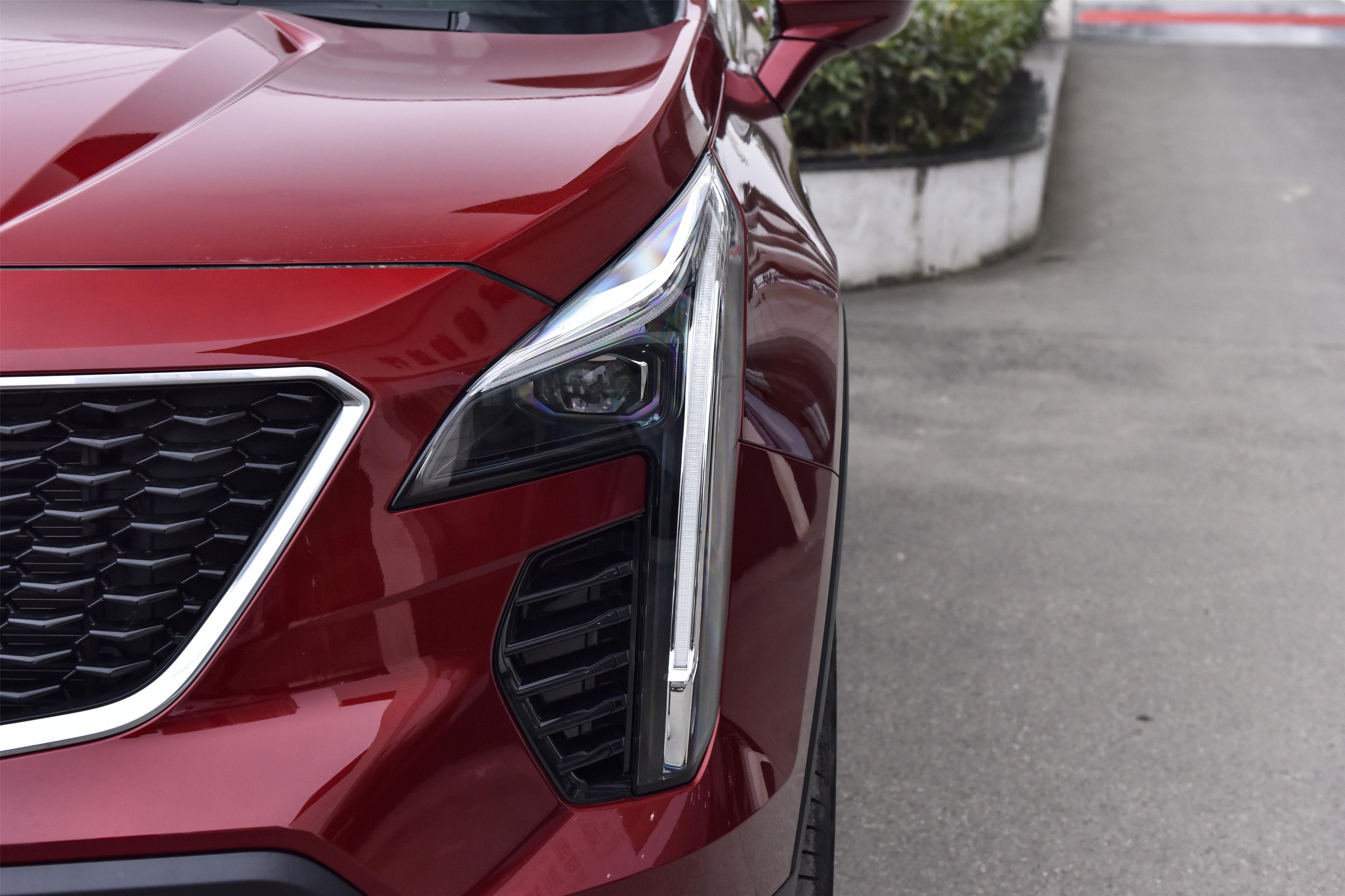 新车 | 售价26.17万-35.47万元，2022款凯迪拉克XT4上市，动力升级