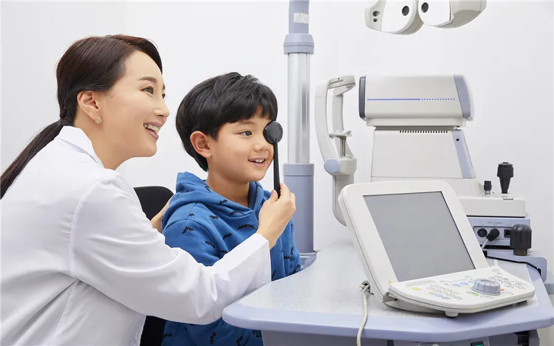 轻资产创业，现在有哪些靠谱的项目，每月能收入两三万的？