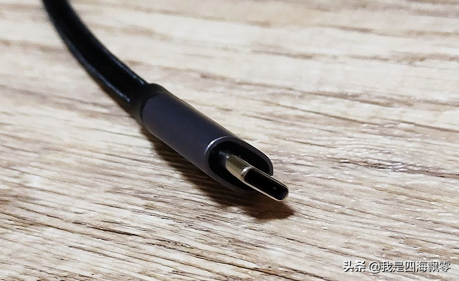 只用一根线就解决Mac与4K显示器互联：绿联USB-C to HDMI线体验