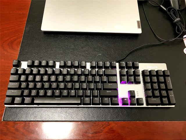 618有哪些适合新手的入门级机械键盘？飞利浦百元键盘上手亲测