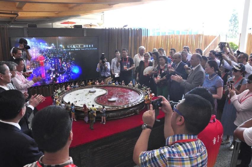 20岁火锅品牌越活越年轻，它的秘诀只有4个字