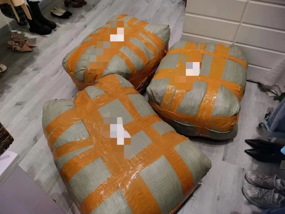 在县城开服装店：比新消费品牌更懂营销，比电商更懂下沉