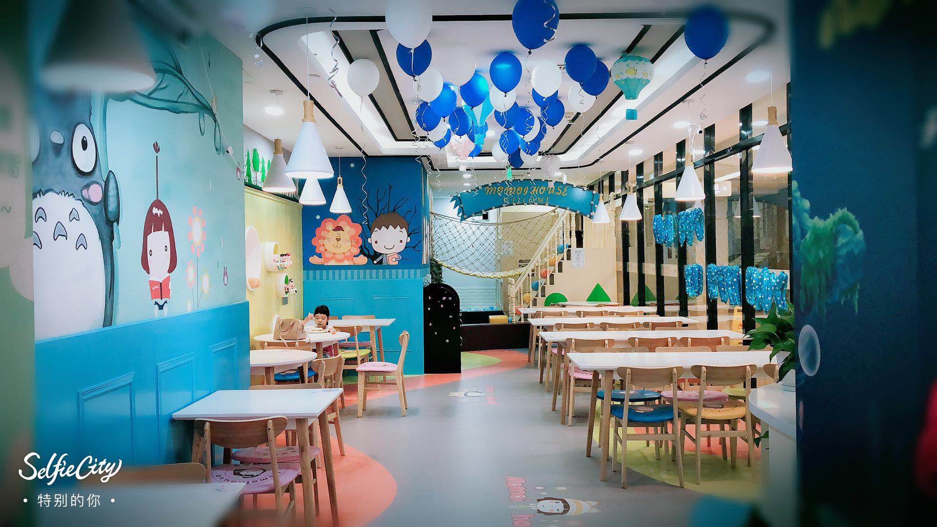 南京小茉家亲子餐厅：儿童主题餐厅加盟