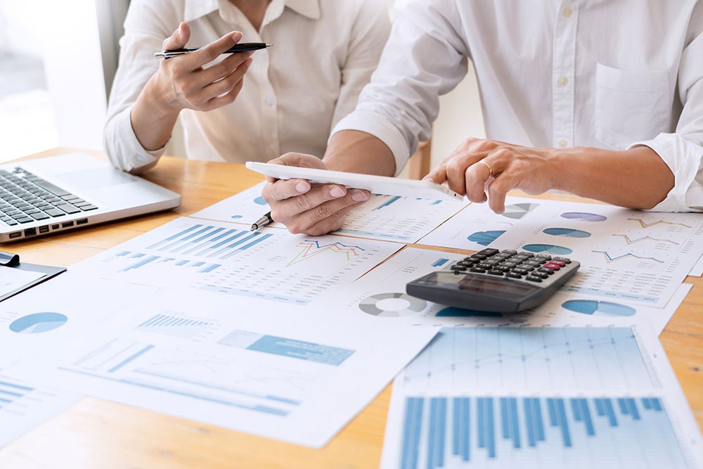 公司做年度审计的收费标准是什么样的？受哪些因素影响？