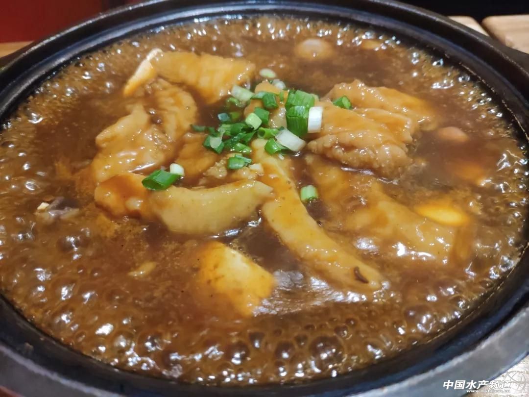 3年700家店，每锅含4两巴沙鱼，加盟餐饮-啵啵鱼如何采购巴沙鱼？