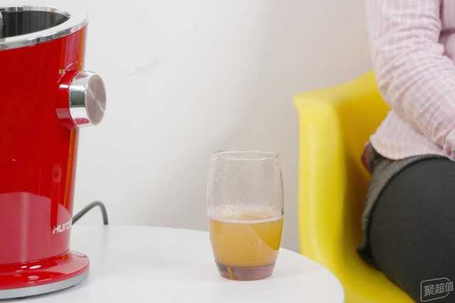 惠人H100s进口原汁机体验测评：果蔬就要榨汁喝才会更营养！