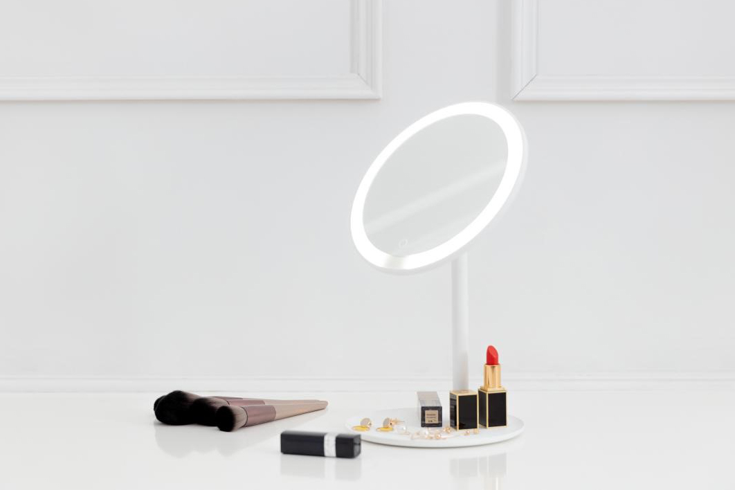 米家LED化妆镜开启众筹，三档补光、Ra92高显色