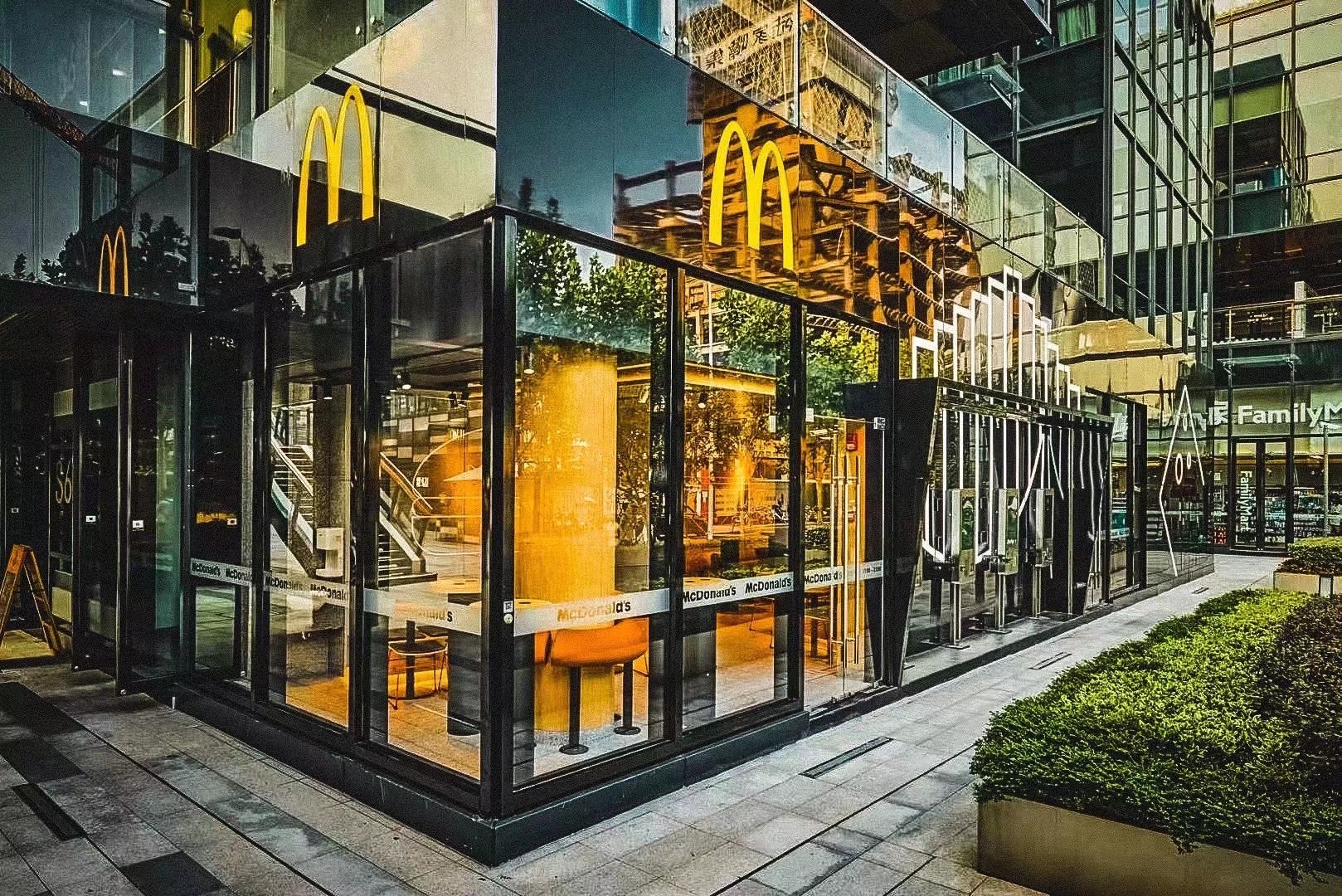 这家快餐巨头缘何瞄准轻食赛道？