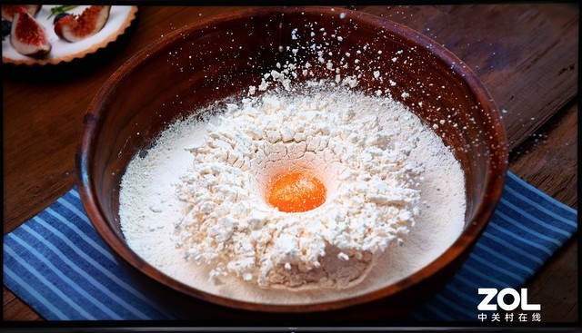 90英寸全能巨无霸！海信90E7G Pro电视深度测试