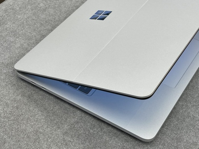 Surface Laptop Studio店内体验：一款极其酷炫的设备