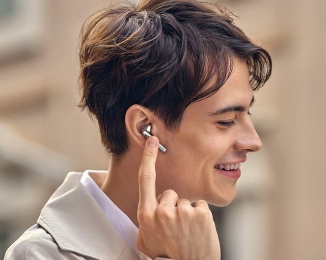 手慢无：华为FreeBuds降噪耳机优惠 739元入手