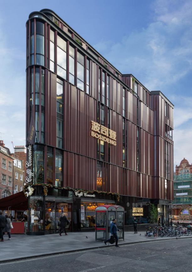 100%中国原创，波司登顶配羽绒服“登峰造极”