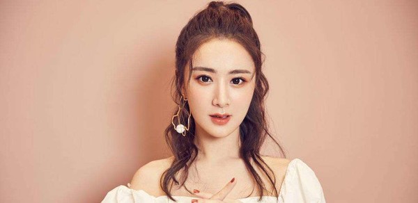 “看鉴”2022：薇娅李佳琦双双翻车 直播带货迎来洗牌？