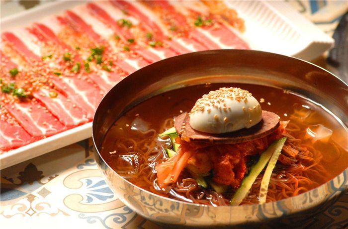 韩炉村韩式炭火烤肉加盟诸多优势助力创业更轻松