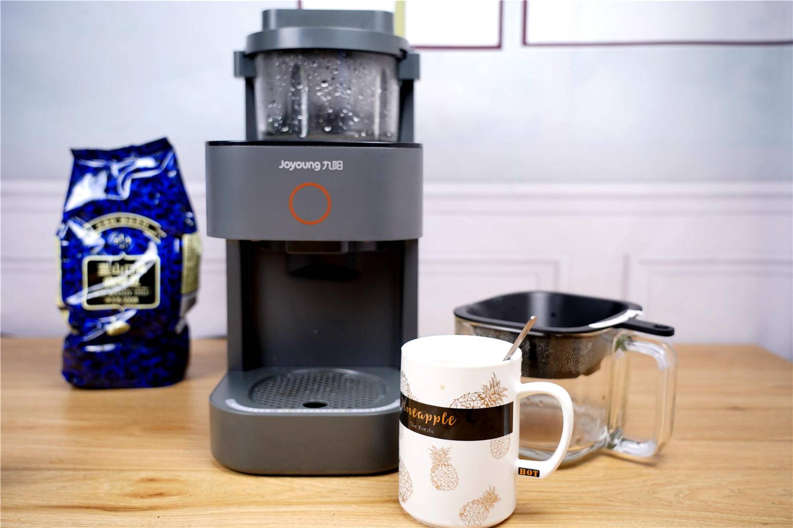 售价2399元，九阳上市破壁豆浆机一体机，而且还免手洗哦