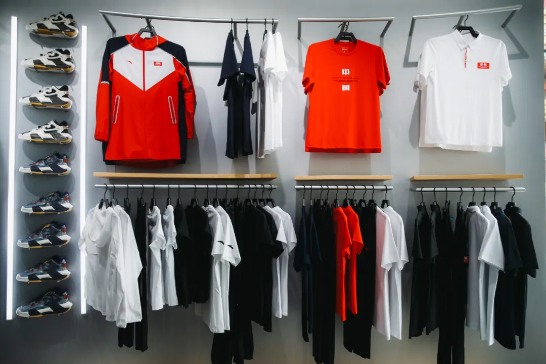 安踏「奥运主题」快闪店 · 全国第1站